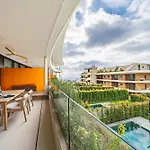 Sea View Luxury At Your Fingertips Lägenhet *