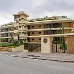 Sea View Luxury At Your Fingertips Fuengirola