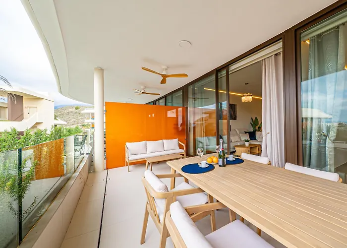 Апартаменты Sea View Luxury At Your Fingertips *