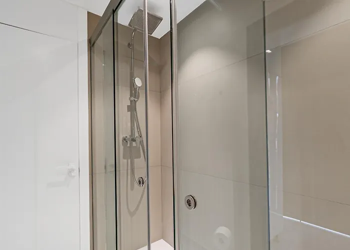 Апартаменты Sea View Luxury At Your Fingertips Фуэнхирола