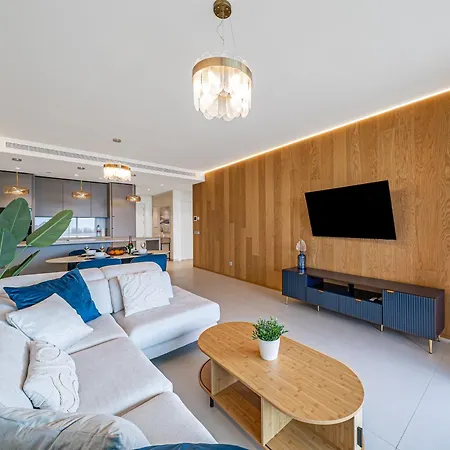 דירה Sea View Luxury At Your Fingertips פואנגירולה