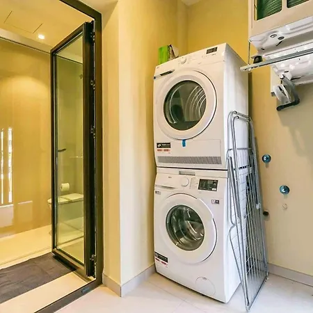 Sea View Luxury At Your Fingertips Appartement