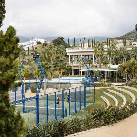 Sea View Luxury At Your Fingertips Appartement