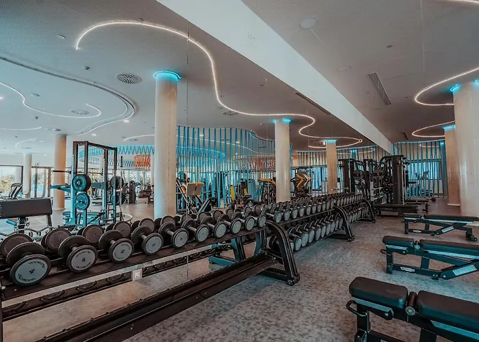 Sea View Luxury At Your Fingertips